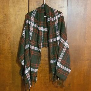 NWOT Blanket scarf huge! Green, orange and white tartan style paid
